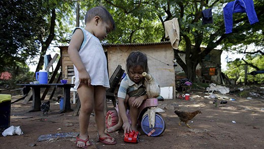 Pobreza y desigualdad social, verdadera causa de la mala educación en el  país | Sobre T | La otra cara del periodismo