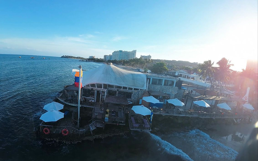 La Mar Restaurante: Una Experiencia Única en el Mar Caribe de Pampatar