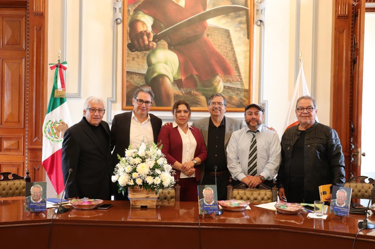 Ayuntamiento presenta libro “¿Qué sueña el Abuelo?”