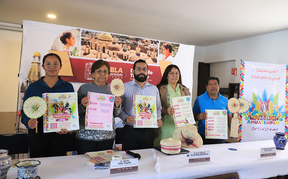 Presenta Santa Inés Ahuatempan Feria Patronal 2025