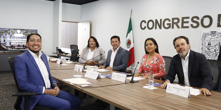 Ante Comisión del Congreso titular de la Dirección de Atención a Organizaciones de la Sociedad Civil Religiosa, presentó Plan de Trabajo