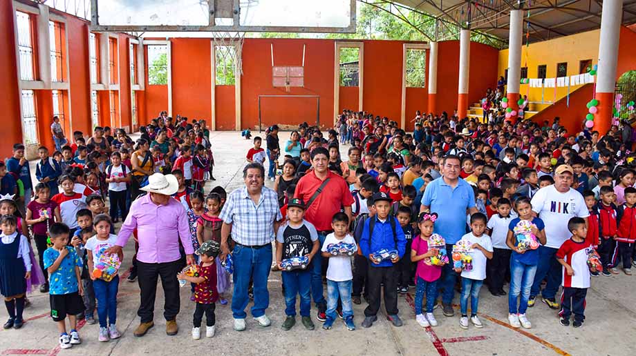 Niños huitziltecos son el futuro del municipio
