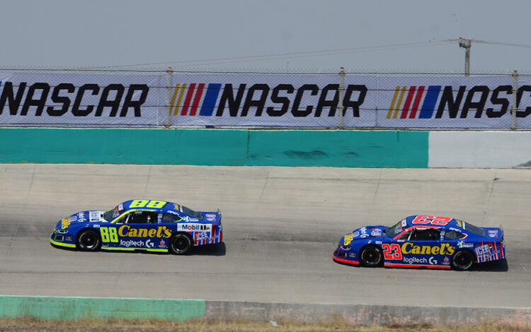 Culmina Rubén 4° y Máx 15 carrera Nascar México en óvalo Aguascalientes México