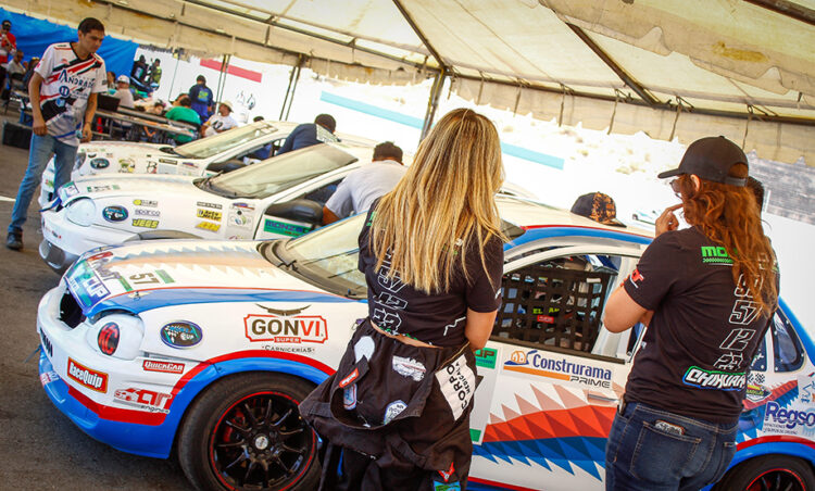 Llegan nuevos pilotos a la Monza CUP este fin de semana en el OAM