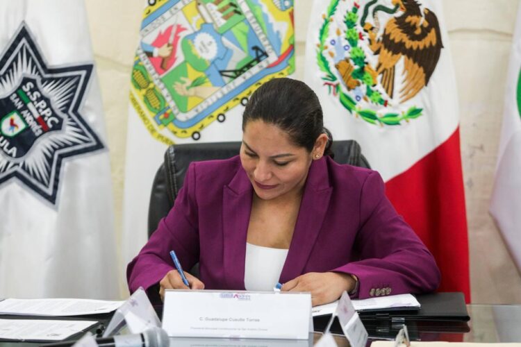 Signan San Andrés Cholula y CLEU convenio de colaboración en beneficio de la seguridad