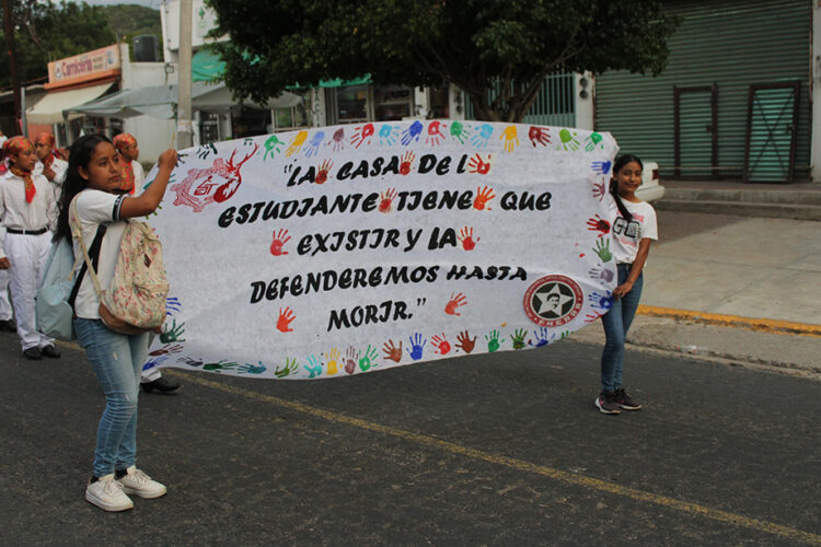 Festejan en Tecomatlán 26º aniversario de la FNERRR