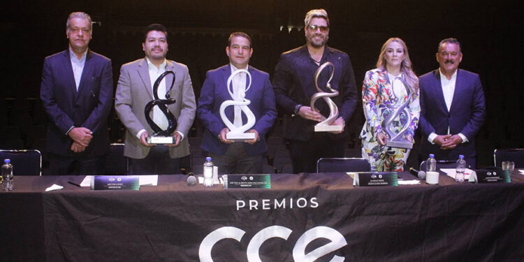Anuncian en Puebla la entrega de los premios CCE cuarta edición éste ...