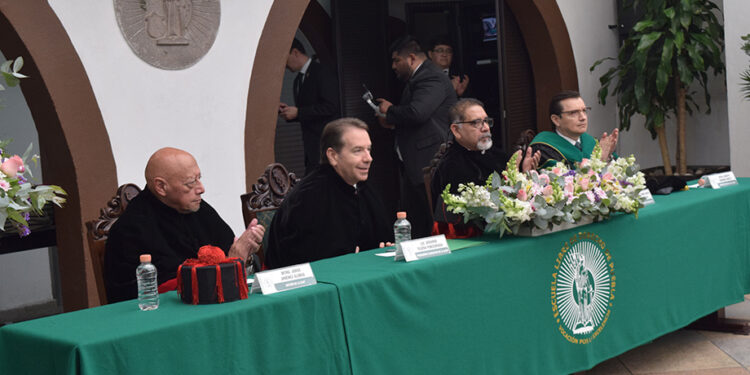 La ELDP reconoce el esfuerzo y excelencia académica de su nueva generación de abogados
