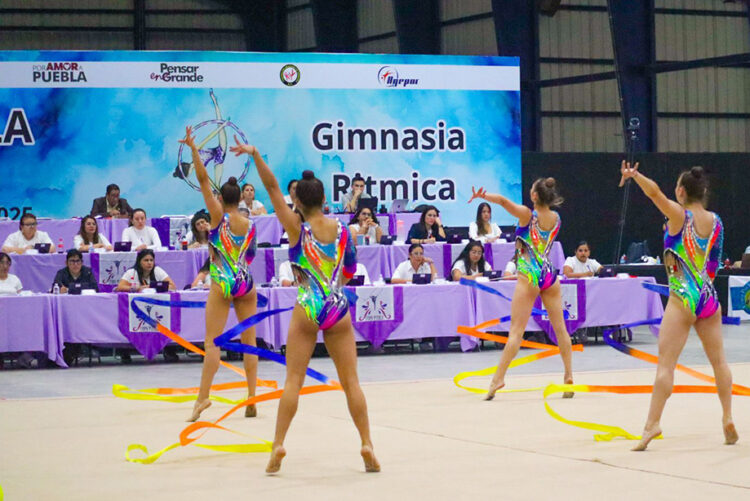 Selección mexicana femenil presente en VIII Copa Puebla de Gimnasia Rítmica