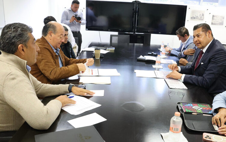 Gobierno de Puebla logra histórico respaldo de PEMEX