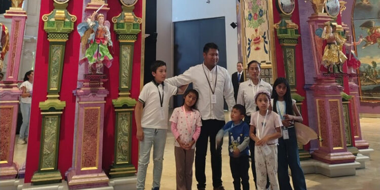 Niños de curso de verano de San Miguel Canoa visitan el Museo Internacional del Barroco