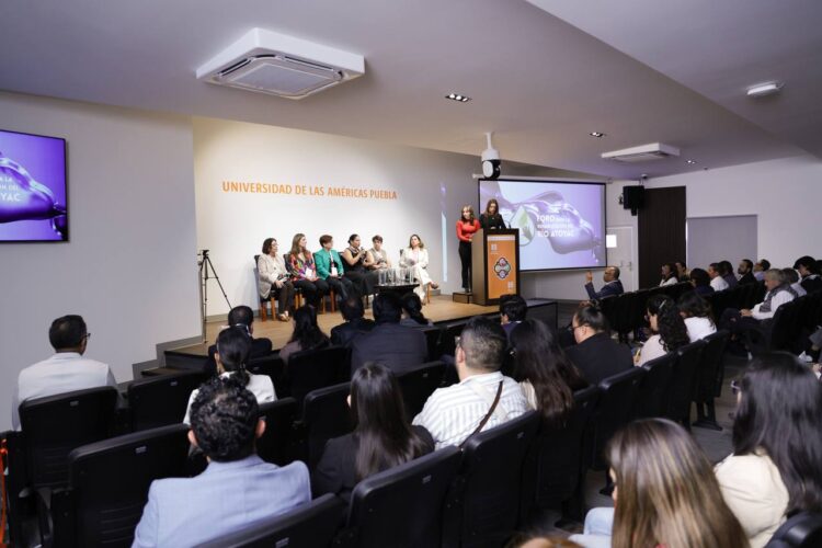 Lupita Cuautle participó en Foro para la Rehabilitación del Río Atoyac