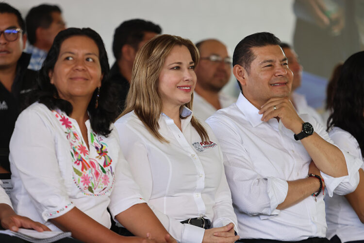 Gobierno de Puebla fortalece con certeza el campo en región de Atlixco