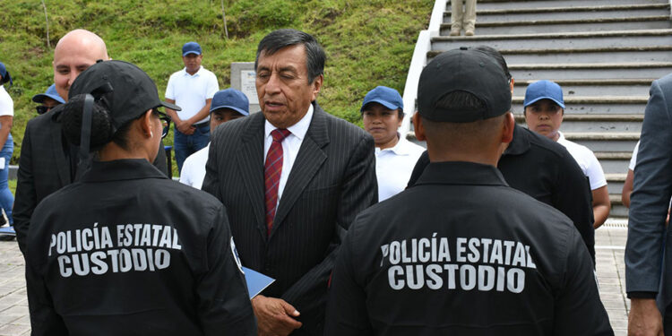 Gradúa UCIPS primera generación de policía penitenciaria al servicio de Puebla