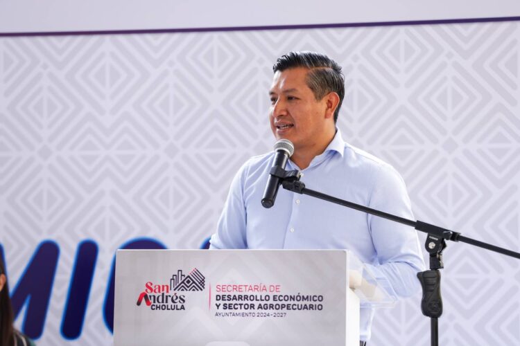 Respalda Lupita Cuautle oficios y saberes comunitarios con apoyos económicos e inclusión financiera