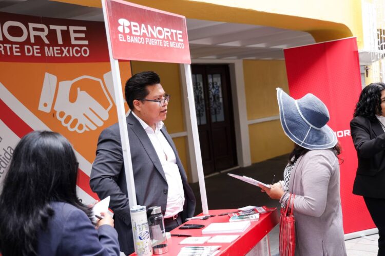 Respalda Lupita Cuautle oficios y saberes comunitarios con apoyos económicos e inclusión financiera
