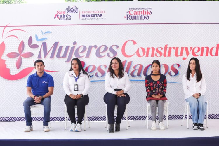 Con Apoyos económicos Lupita Cuautle promueve el bienestar y desarrollo de mujeres sanandreseñas