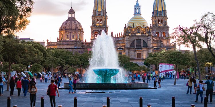 Despegar invita a descubrir las ciudades sede del Mundial 2026