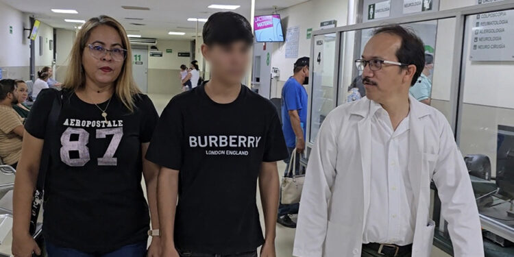 Adolescente de 17 años vence a la leucemia gracias a la recibida en la atención OncoCREAN del IMSS en La Paz