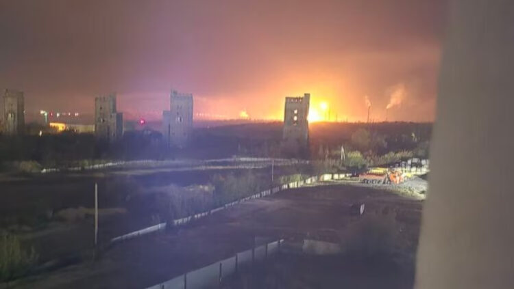 Ucrania bombardeo refinería de Saratov
