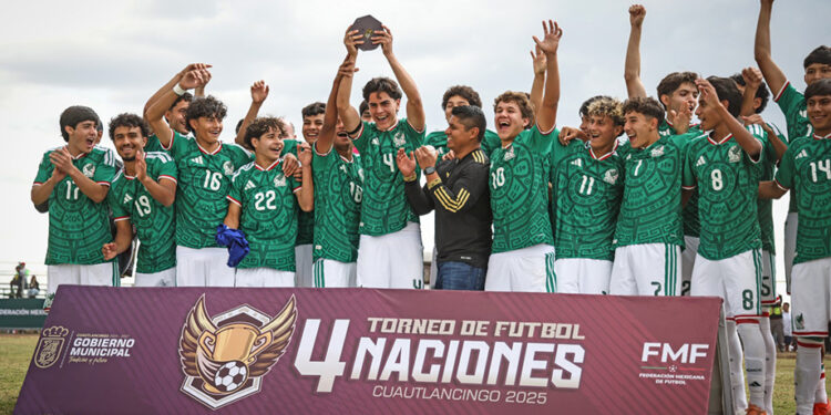 México se corona campeón del «Torneo 4 Naciones» con un marcador de 3 – 2 contra el equipo de futbol de Canadá