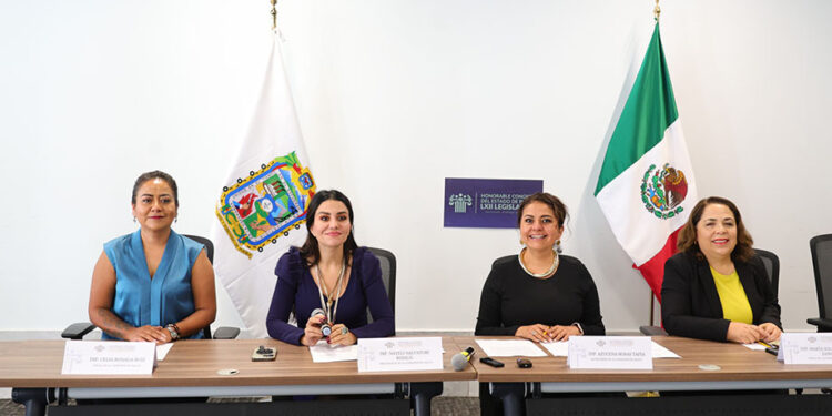 Aprueba Comisión del Congreso reformas para fortalecer los Servicios de Salud del Estado