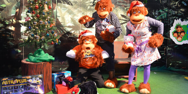 Invita Gobierno de la Ciudad a disfrutar la obra “César y el monstruo de la Navidad” en el Zócalo
