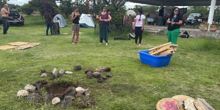 Medicina ancestral y purificación del cuerpo en “Temazcal Rodante Cuauhhtzilli”