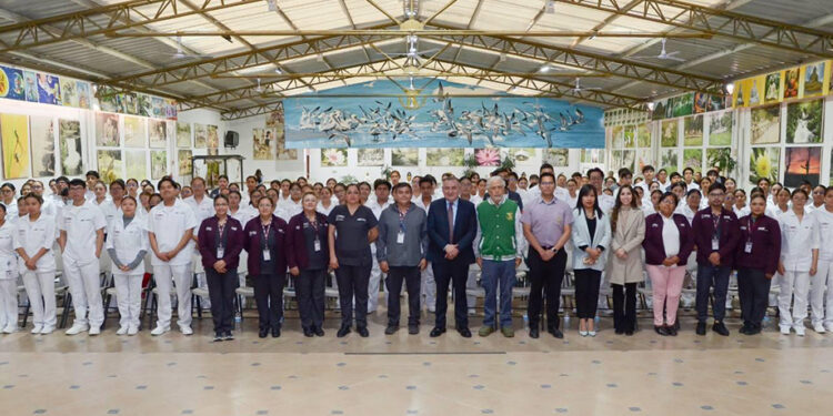 Realiza USEP curso de inducción a campos clínicos de enfermería