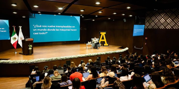 La importancia del factor humano en tiempos de automatización desde la Anáhuac Puebla