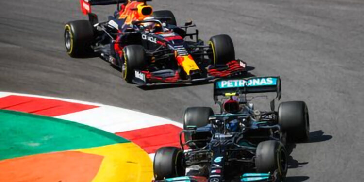 FIA tendrá sus “ojos” en los motores de Mercedes y Red Bull