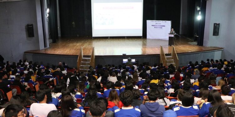 Puebla impulsa masculinidades positivas para fortalecer igualdad entre jóvenes