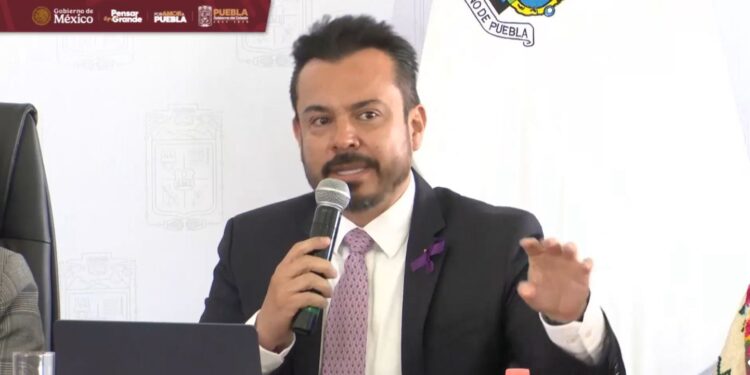 Podría haber reubicación de estaciones del Cablebús: García Parra