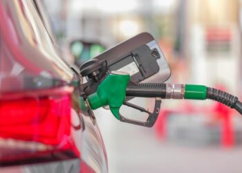México sufre aumento al precio de la gasolina internacional