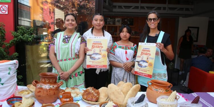 Presenta gobierno de Pepe Chedraui Festival de la Gordita en la Resurrección