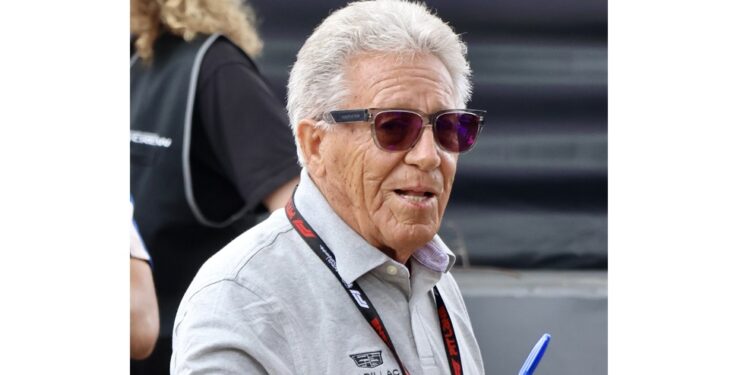 Dice Mario Andretti que «Checo» y Bottas están oxidados sin decir porque sus autos se desarman
