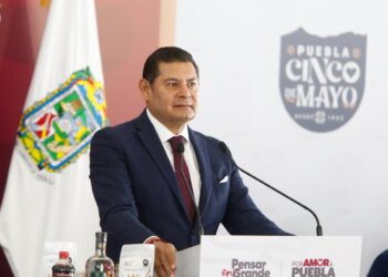 Con 150 mil espectadores al día, Glow detona derrama económica en Puebla