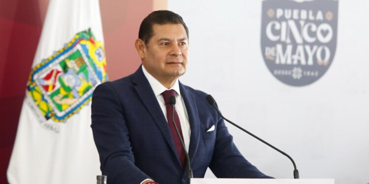 Con 150 mil espectadores al día, Glow detona derrama económica en Puebla