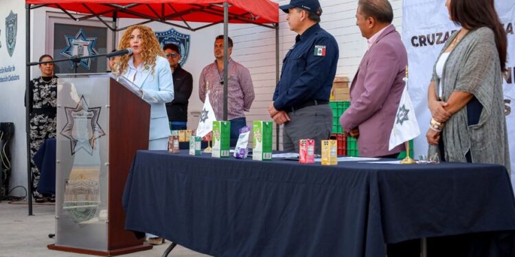 Policía Auxiliar y Liconsa firman carta de adhesión para distribución de leche