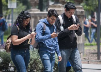 Infoxicación y tecnoestrés: cuando el exceso de información y tecnología rebasa al ser humano