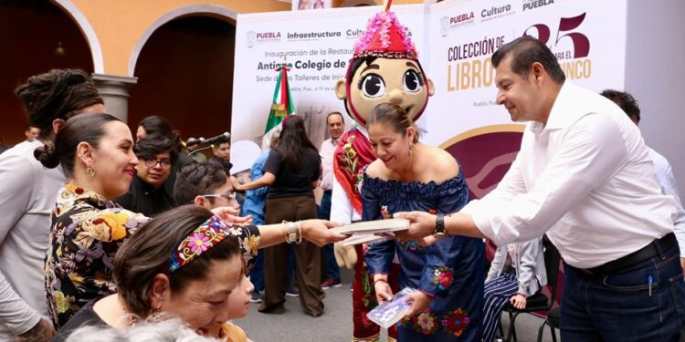 Con lectura, arte y cultura gobierno estatal impulsa la transformación de Puebla