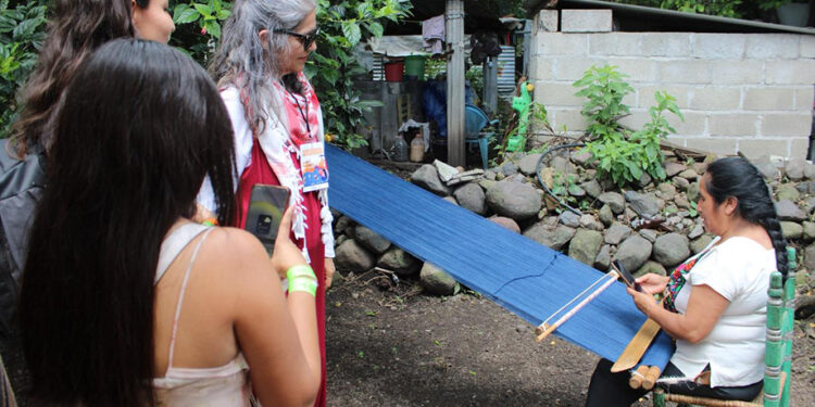 Alas y Raíces invita a ser parte del 6° Encuentro Internacional de Oralidad, Lectura y Escritura “Del amate y el cenzontle”