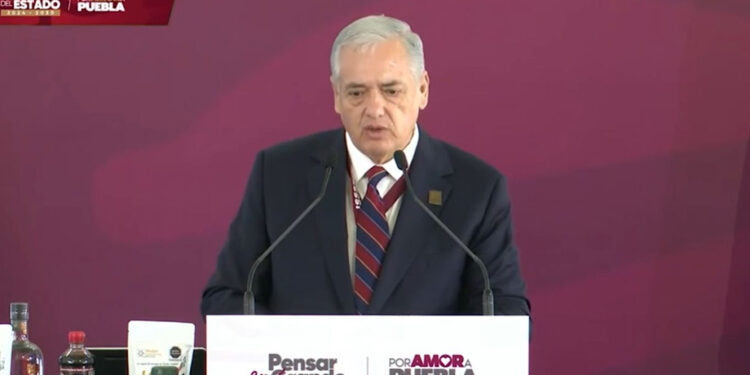 Avanza ISSSTEP en atención al rezago de pensiones y jubilaciones: Godina Herrera