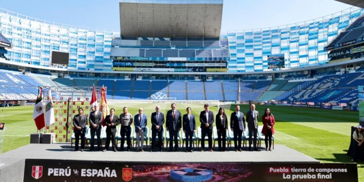 Puebla está en el Mundial, juego Perú vs España proyecta al estadio internacionalmente