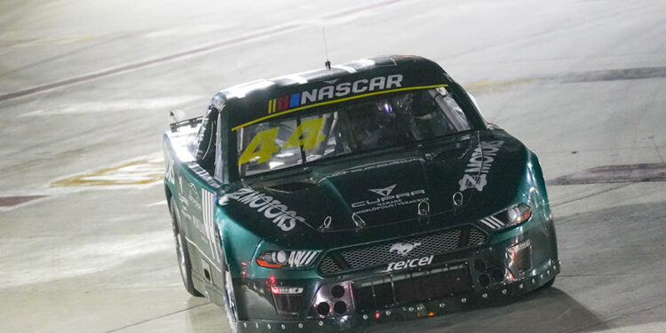 Ahora remonta Santos Zanella para el Z Racing