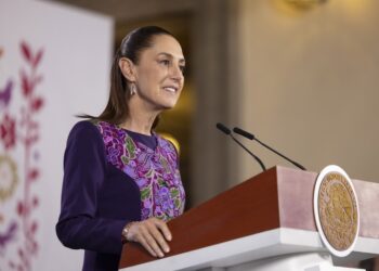 Presidenta Claudia Sheinbaum resalta que inflación está contenida y se trabaja en beneficio de la economía de las familias mexicanas