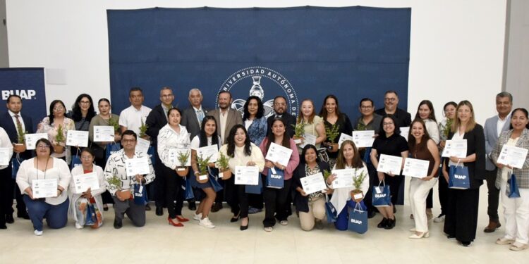 Forma BUAP agentes de cambio en desarrollo sostenible