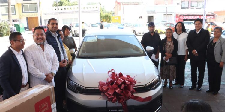 Gobierno de Cuautlancingo realiza entrega de premios del Sorteo Predial