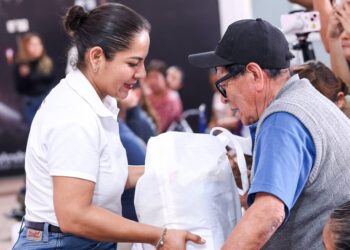 Impulsa Lupita Cuautle el bienestar social con la primera entrega de apoyos alimentarios 2026