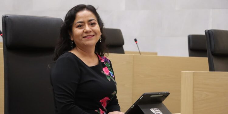 Plantea Celia Bonaga la creación de unidades especializadas en la atención de delitos cometidos contra menores